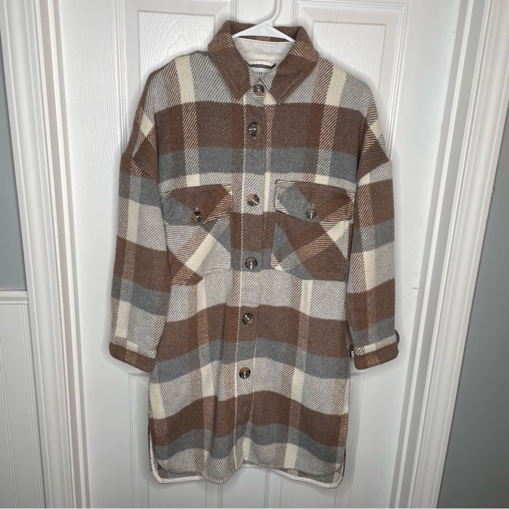 Evereve Raye Plaid Longline Shacket Preppy Academia in Brown/Gray/White XS - Picture 3 of 16